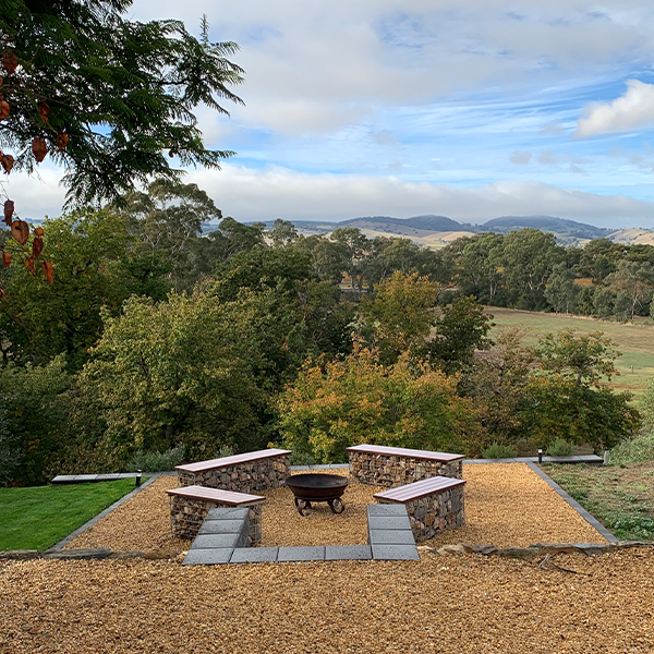 barossa-idyll-accommodation-firepit-self-contained-cottage-tanunda